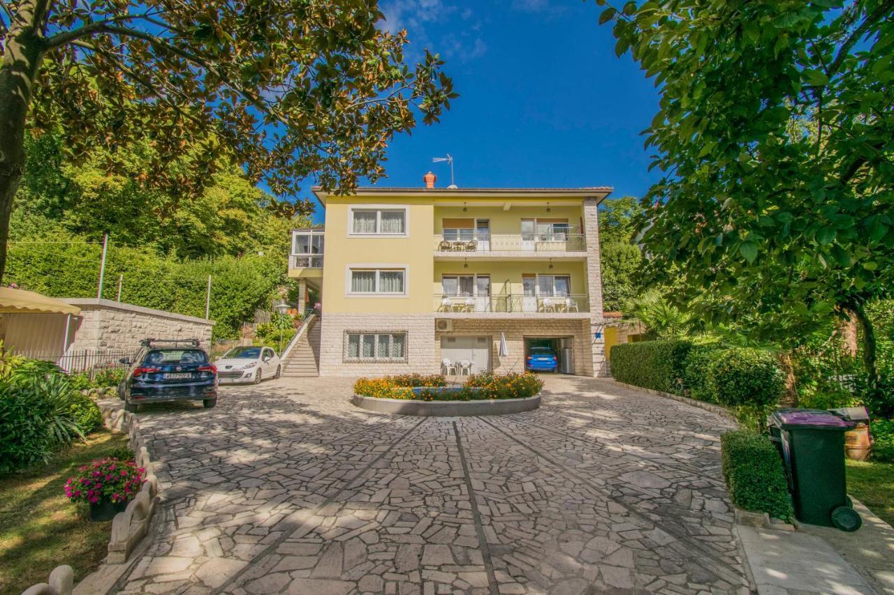 Apartments Anita Near Opatija With Private Parking Matulji Exterior foto