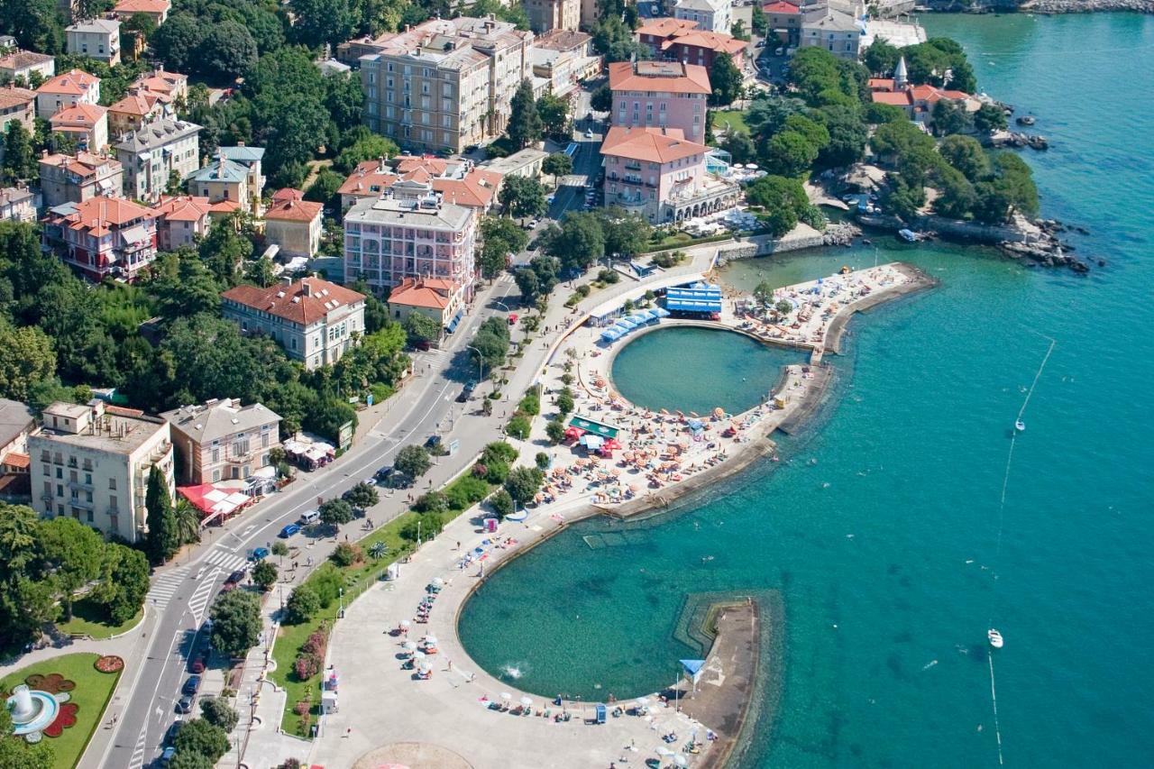 Apartments Anita Near Opatija With Private Parking Matulji Exterior foto