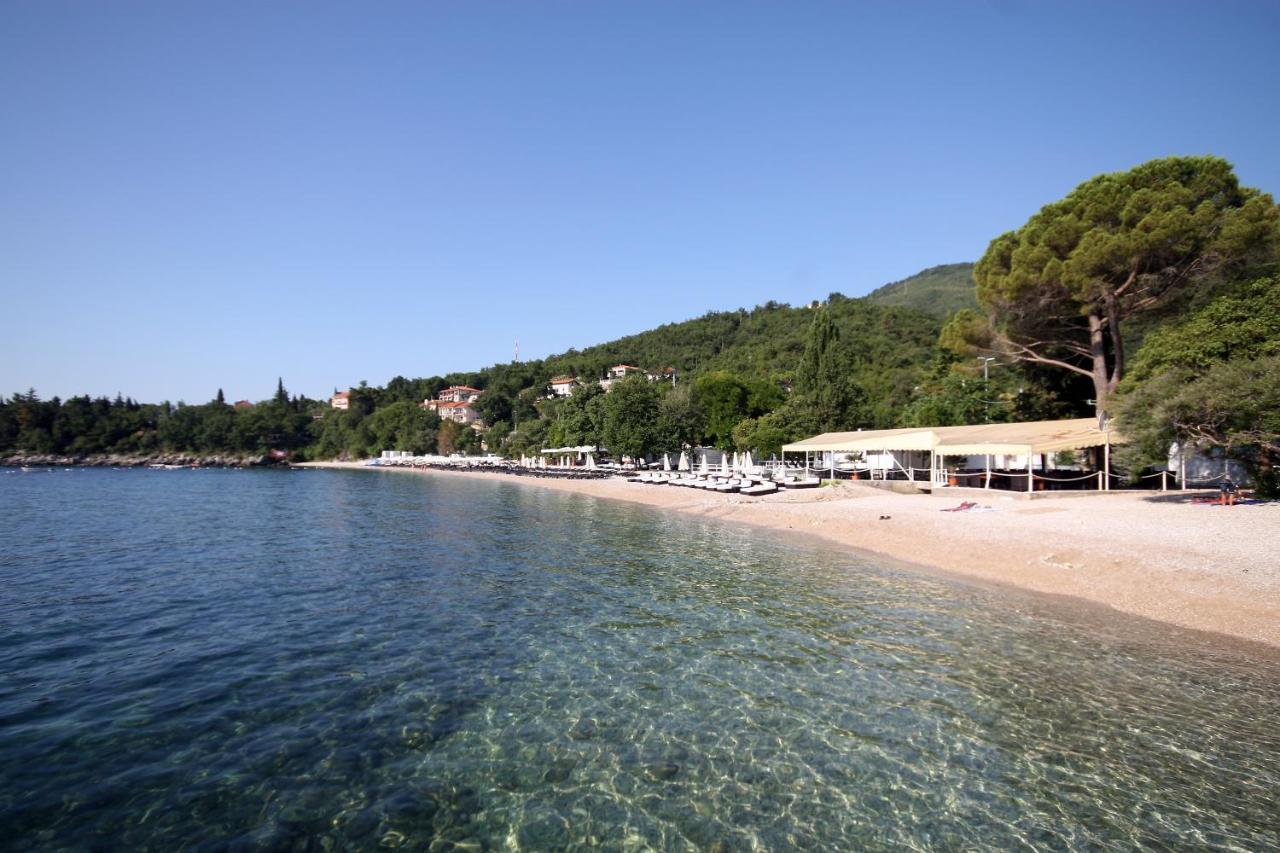 Apartments Anita Near Opatija With Private Parking Matulji Exterior foto